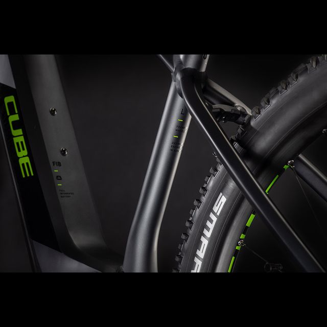 CUBE Reaction Hybrid Performance 625 2021 sähköpyörä